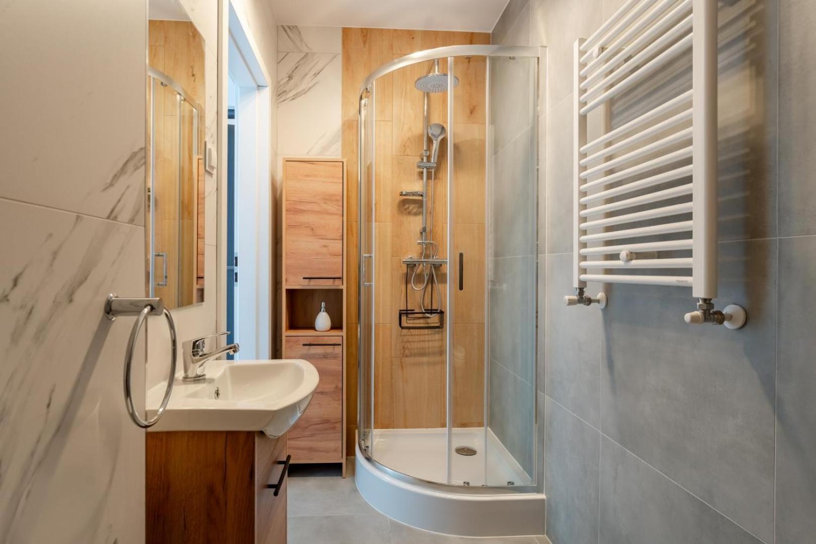 Apartamenty Ok'S - Blisko Centrum W Pelni Wyposazone - By Spaceapart Jelenia Góra Exterior foto